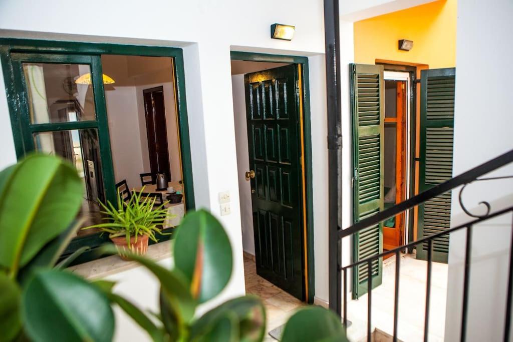 City Center, Sea View Apartment, Amelia! Ανεμόμυλος Εξωτερικό φωτογραφία